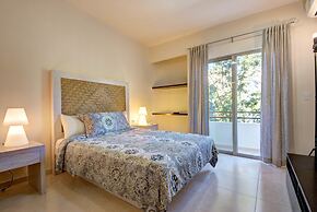 Garden Lili 3 bedroom sleeps 6