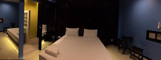 i DUS Resort