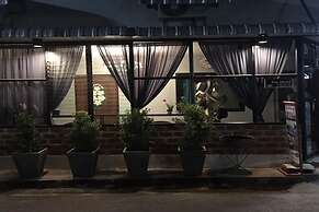 Fon Hostel