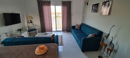 Senmut Luxory Apartments