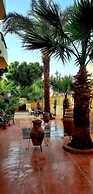 Senmut Luxory Apartments