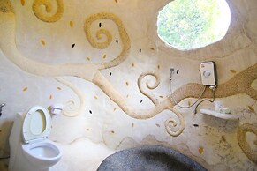 Naidee Sculptured Huts