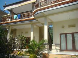 Villa Taman Padi