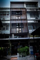 In A Box Hostel