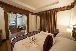 Heritage Bagan Hotel