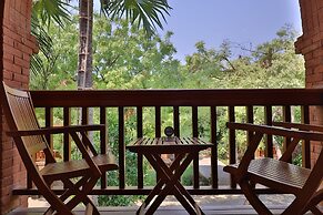 Heritage Bagan Hotel
