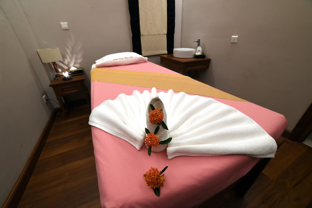 Heritage Bagan Hotel