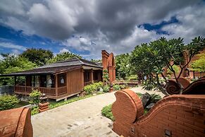 Heritage Bagan Hotel