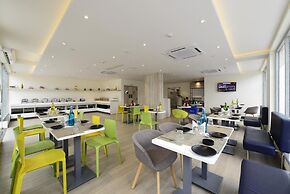 Ginger Hotel Lucknow