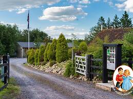 Widbrook Barns