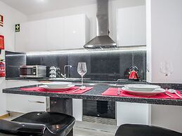 Enxurros House