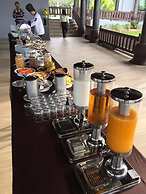 Lanta Corner Resort