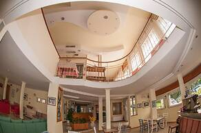 Hotel Rugantino