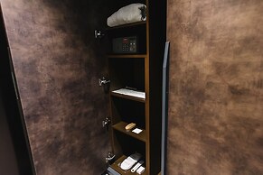 Noble Boutique Hotel
