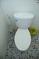 Perm Poon Sup Apartment