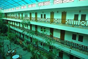 Chaikanathani Hotel