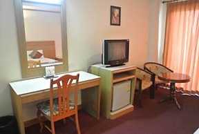 Chaikanathani Hotel