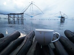 Lake House