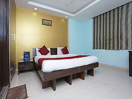Hotel Flight Path
