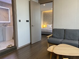 New Donghae Hotel