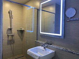 New Donghae Hotel