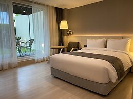 New Donghae Hotel