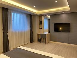 New Donghae Hotel