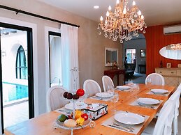 Estella Pool Villas Pattaya