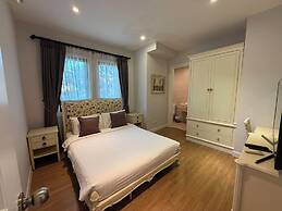 Estella Pool Villas Pattaya