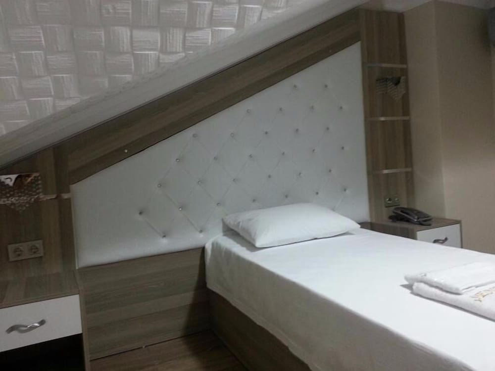 Sener Hotel