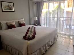 Ratana Hotel