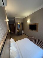 Buyuk Hotel