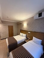 Buyuk Hotel