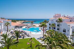 Fergus Style Carema Beach