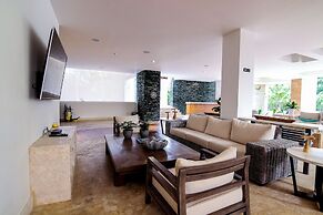 Beach Rock Condo Boutique