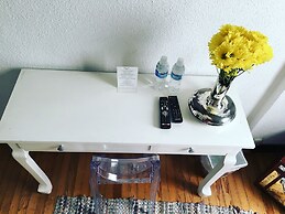 Distrito Condesa Rooms and Studios