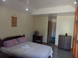 Sunshine Paradise Inn