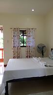 Sunshine Paradise Inn