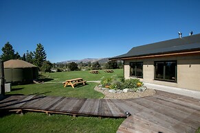 Oasis Yurt Lodge