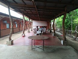 Coco Paradise Beach Resort