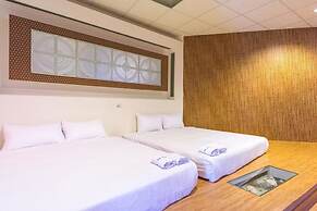 Found Hostel