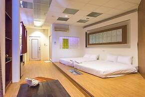 Found Hostel