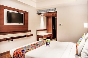 FabHotel High Rise Suites