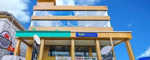 FabHotel High Rise Suites