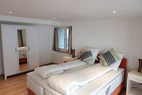 Swiss Star Oerlikon Lodge