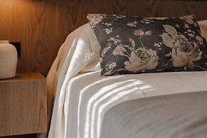 Emery  Hotel