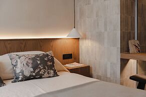 Emery  Hotel