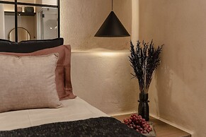 Emery  Hotel