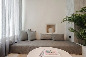 Emery  Hotel