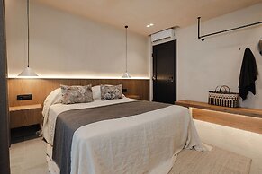 Emery  Hotel
